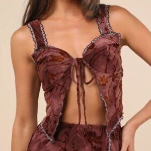 Lulu’s Tie Tank Top